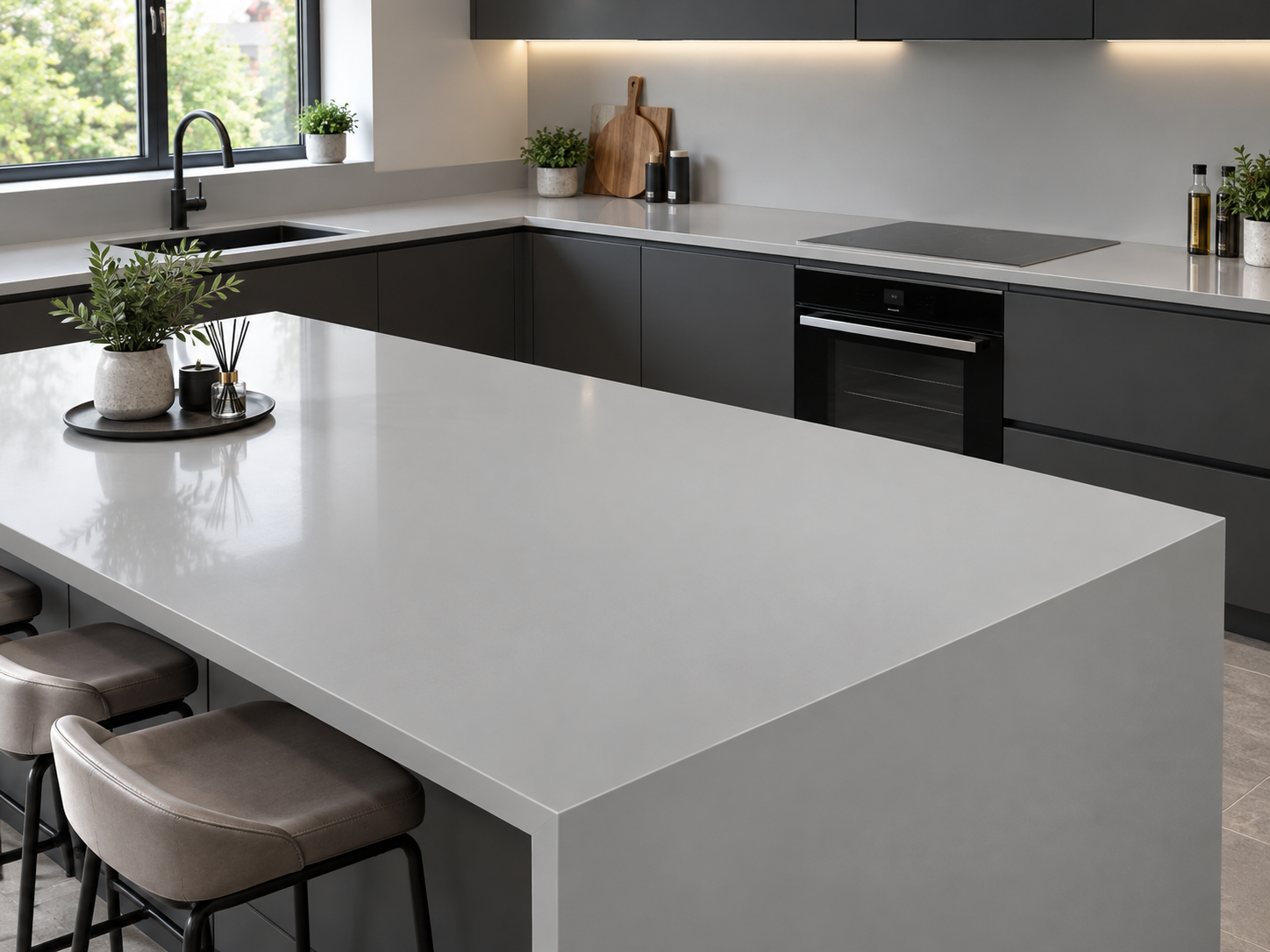 Plain Light Grey